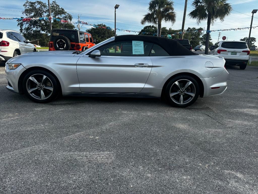 2015 Ford Mustang V6
