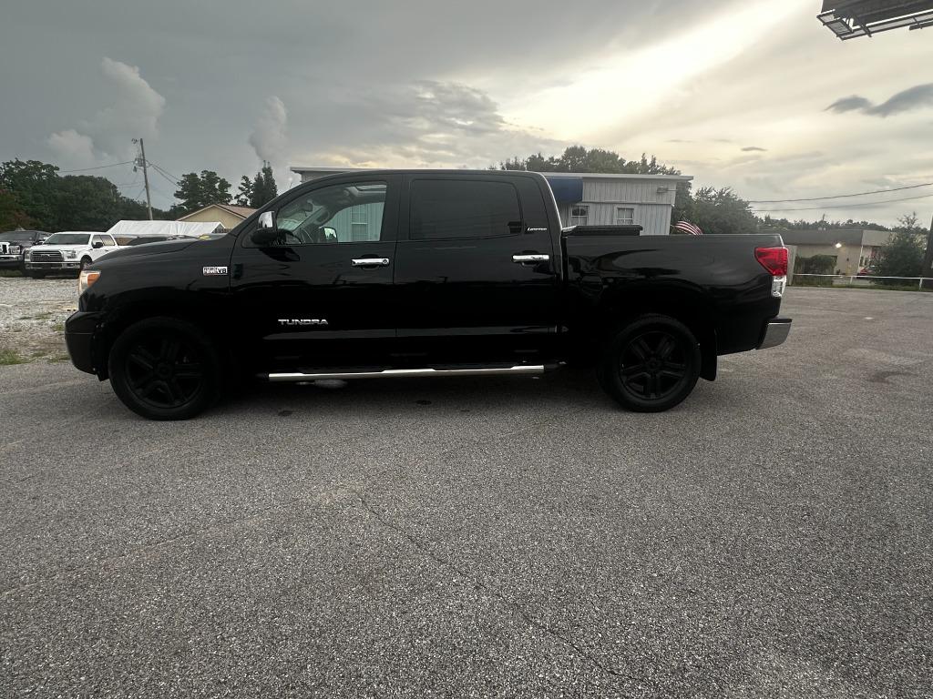 2013 Toyota Tundra Limited's photo